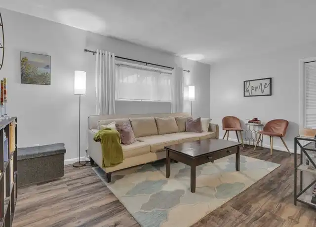 Property at 10 Scottfield Rd #2, Allston, MA, 02134, 2 beds, 1 bath, [object Object]