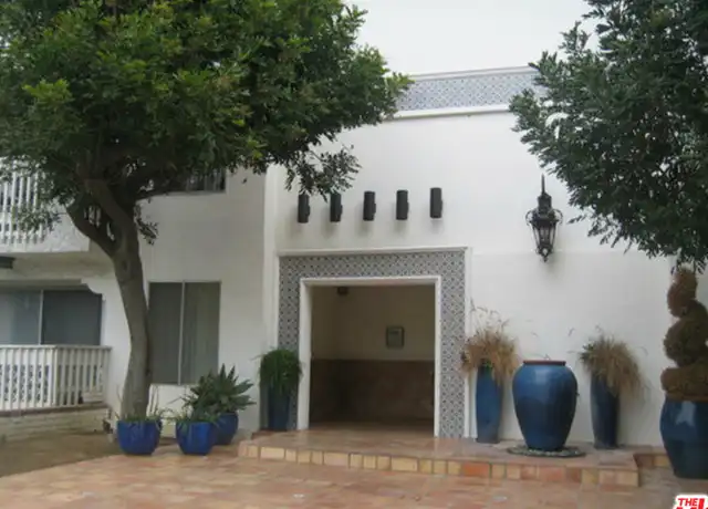 Property at 3111 4th St Unit 218, Santa Monica, CA, 90405, 1 bed, 1 bath, [object Object]
