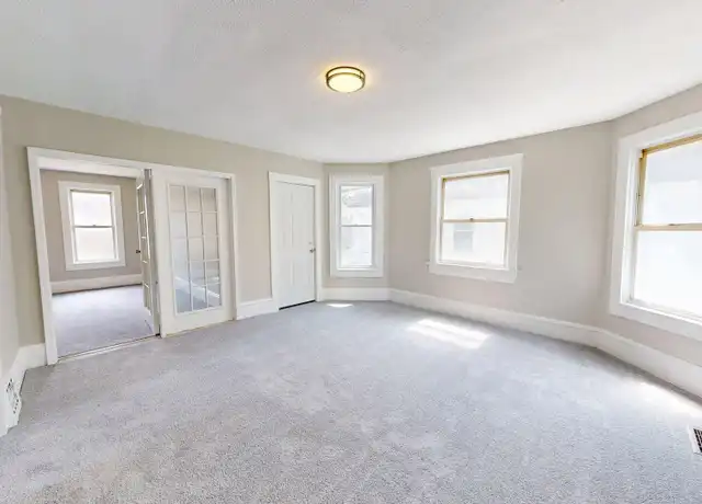 Property at 3732 W 37th St Unit Up Unit, Cleveland, OH, 44109, 2 beds, 1 bath, [object Object]