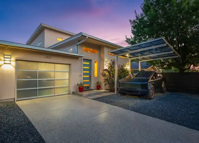 Property at 3005 E Martin Luther King Jr Blvd, Austin, TX, 78702, 3 beds, 2.5 baths, [object Object]