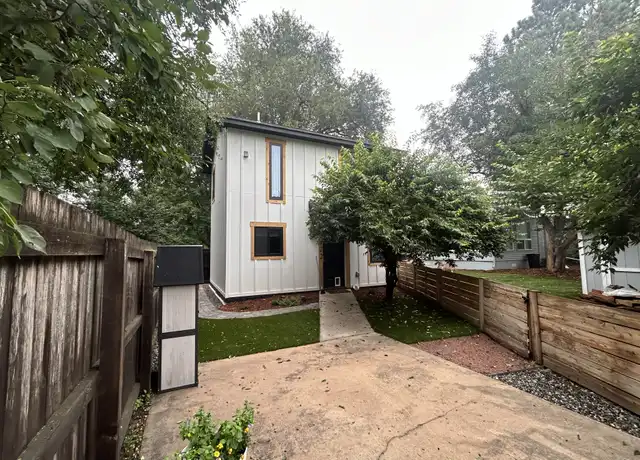 Property at 1422 N Arcadia St, Colorado Springs, CO, 80907, 1 bed, 1 bath, [object Object]