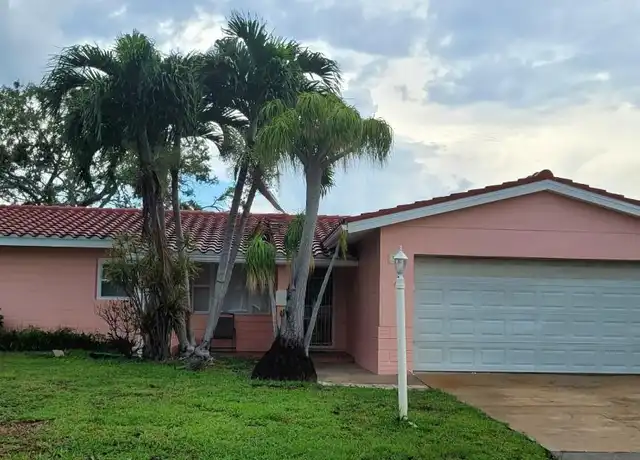 Property at 7897 3rd Ave S, Saint Petersburg, FL, 33707, 2 beds, 2 baths, [object Object]
