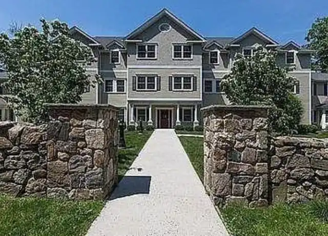 Property at 593 Main St Unit 304, Ridgefield, CT, 06877, 2 beds, 2.5 baths, [object Object]