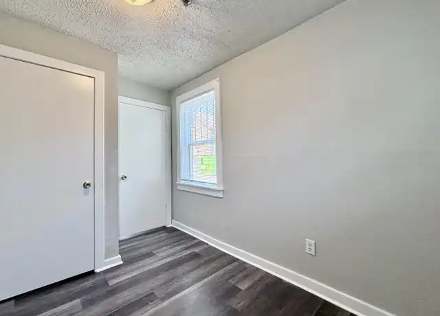 Property at 727 Culbertson Dr Unit 311, Oklahoma City, OK, 73105, 1 bed, 1 bath, [object Object]