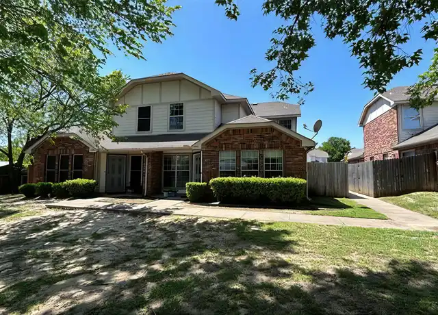 Property at 611 Oriole Blvd #2401, Duncanville, TX, 75116, 3 beds, 2 baths, [object Object]