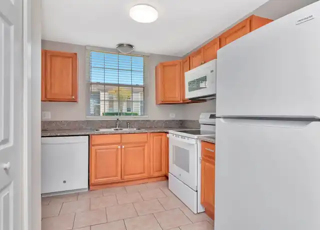 Property at 108 Clocktower Dr #156, Brandon, FL, 33510, 2 beds, 2 baths, [object Object]