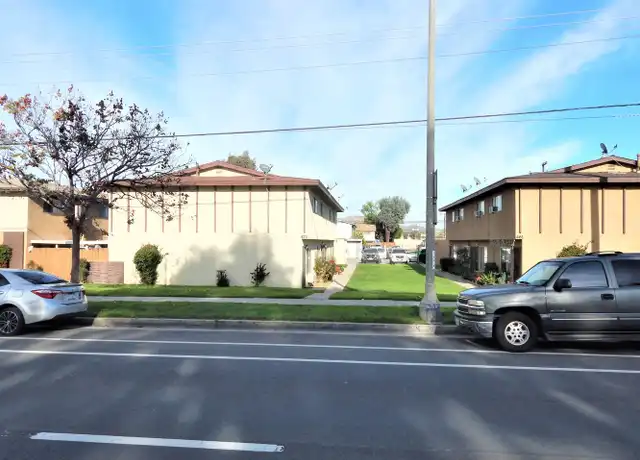 Property at 461 River Rd Unit 551-D, Corona, CA, 92878, 2 beds, 1.5 baths, [object Object]