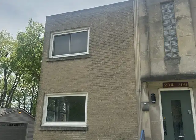 Property at 204 Carlton Ter, Rockford, IL, 61103, 2 beds, 1 bath, [object Object]
