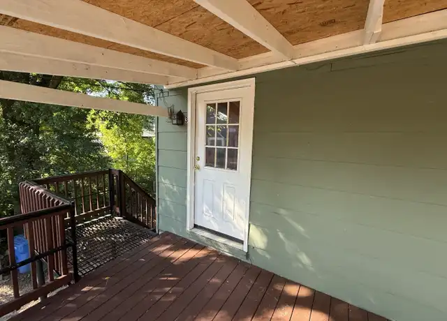 Property at 2904 E 37th St, Chattanooga, TN, 37407, 1 bed, 1 bath, [object Object]