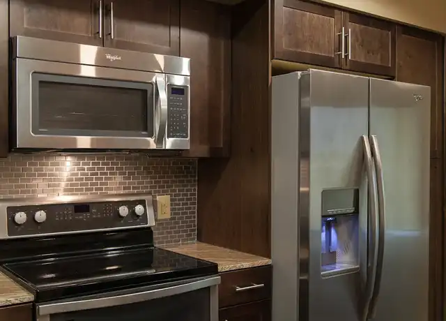Property at Berkshire Riverview - 1300 E Riverside Dr, Austin, TX, 78741, 0-2 beds, 1-2 bath, [object Object]
