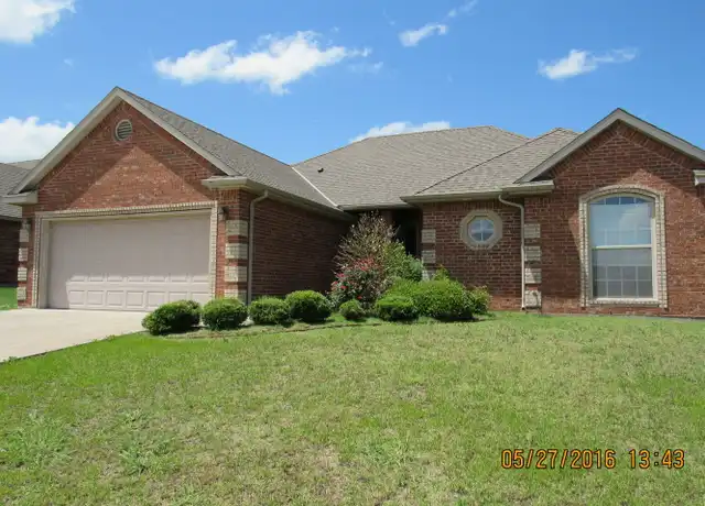 Property at 5301 SW Ashbrook Ave, Lawton, OK, 73505, 4 beds, 2 baths, [object Object]