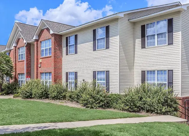 Photo of 1300 Burton Ave, High Point, NC 27262