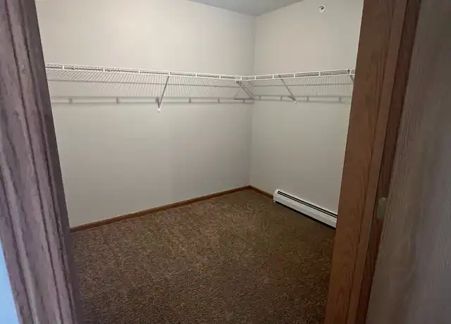Property at 1016 Primrose Ln Unit 8, Fond du Lac, WI, 54935, 1 bed, 1 bath, [object Object]