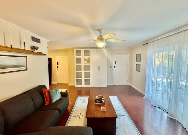 Property at 1230 Woodland Ave NE #4, Atlanta, GA, 30324, 1 bed, 1 bath, [object Object]