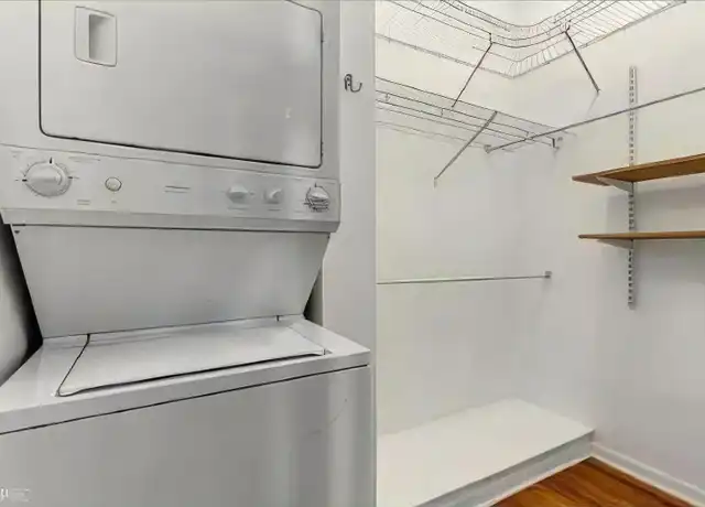 Property at 1349 N Washtenaw Ave, Chicago, IL, 60622, 1 bed, 1 bath, [object Object]