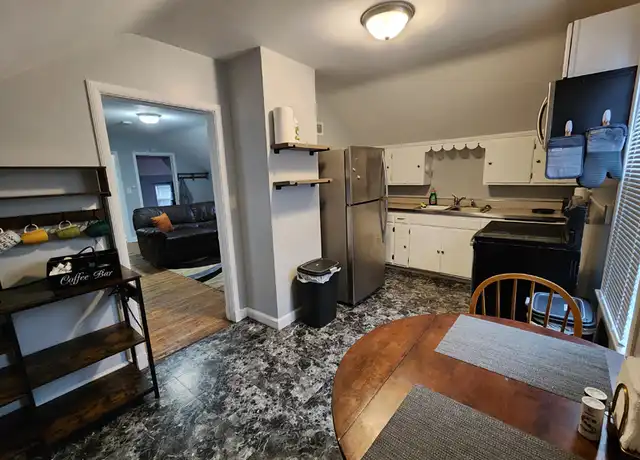 Property at 511 7th St NW Unit 2, Rochester, MN, 55901, 1 bed, 1 bath, [object Object]