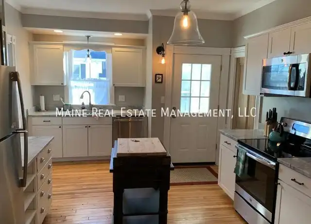 Property at 88 Norfolk St Unit 1, Bangor, ME, 04401, 2 beds, 1 bath, [object Object]