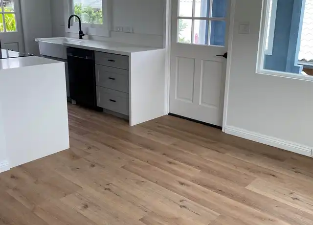Property at 304 Wyllie St Unit Back House, Honolulu, HI, 96817, 2 beds, 1 bath, [object Object]
