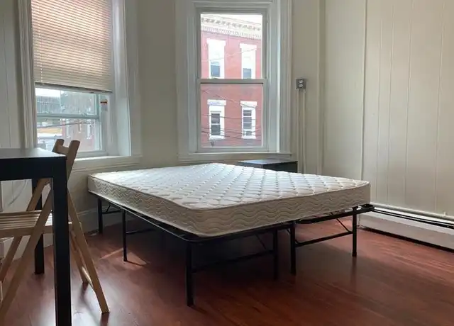 Property at 5 Mark St Unit 2 B, Jamaica Plain, MA, 02130, 1 bed, 1 bath, [object Object]