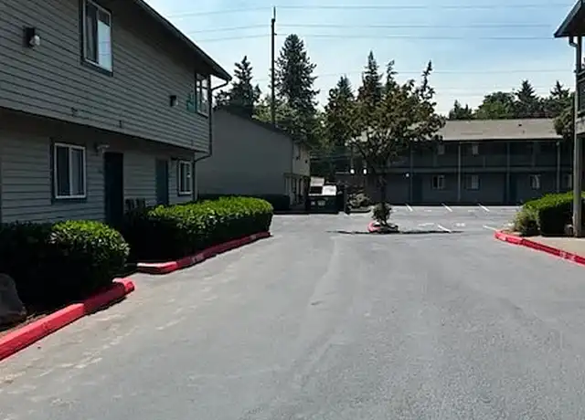 Property at Rockwood Park Apartments - 17376 NE Couch St, Portland, OR, 97230, 1 bed, 1 bath, [object Object]