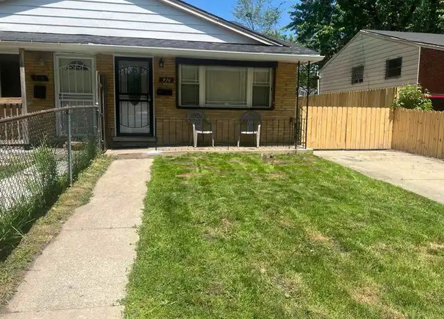 Property at 936 W 116th Pl, Chicago, IL, 60643, 3 beds, 1.5 baths, [object Object]