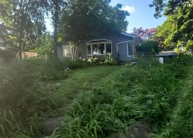 Property at 2701 Hickman Rd, Des Moines, IA, 50310, 4 beds, 2 baths, [object Object]