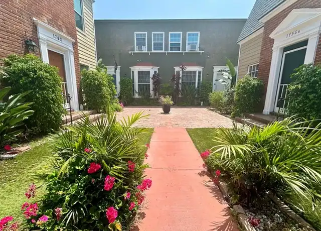 Property at 1760 1/2 N Las Palmas Ave, Los Angeles, CA, 90028, 2 beds, 1 bath, [object Object]