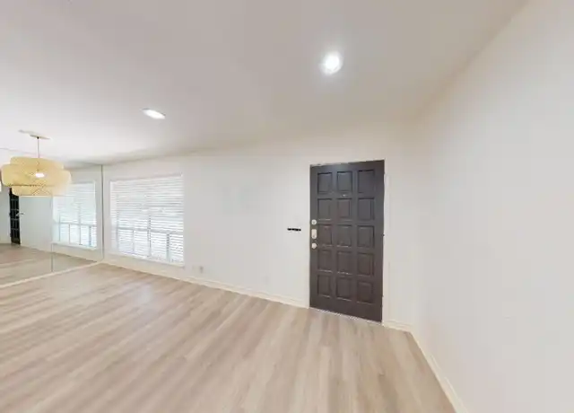 Property at 500 E Riverside Dr #132, Austin, TX, 78704, 2 beds, 2 baths, [object Object]