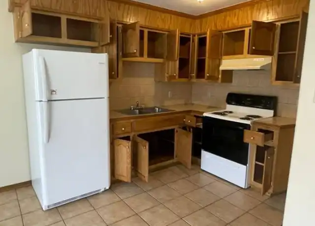 Property at 618 San Antonio Ave Apt 4, Mission, TX, 78572, 2 beds, 1 bath, [object Object]