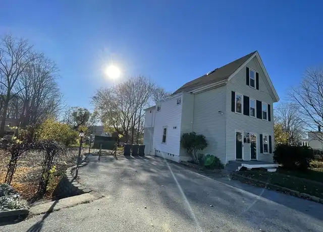 Property at 31 Belmont Ave Unit 31, Haverhill, MA, 01830, 2 beds, 1 bath, [object Object]