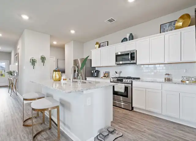 Property at 5935 Park Ave Unit 1316, Slidell, LA, 70461, 4 beds, 2 baths, [object Object]