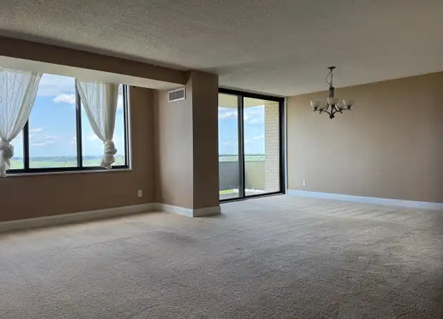 Property at 5225 Pooks Hill Rd Unit 1625S, Bethesda, MD, 20814, 1 bed, 1 bath, [object Object]