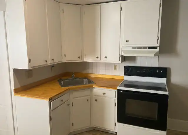 Property at 422 W Orange St Unit C, Lancaster, PA, 17603, 2 beds, 2 baths, [object Object]