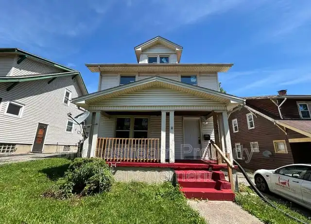 Property at 33 E Shadyside Dr, Dayton, OH, 45405, 3 beds, 2 baths, [object Object]