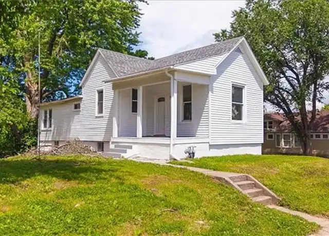 Property at 1602 S 25th St, Saint Joseph, MO, 64507, 3 beds, 1 bath, [object Object]