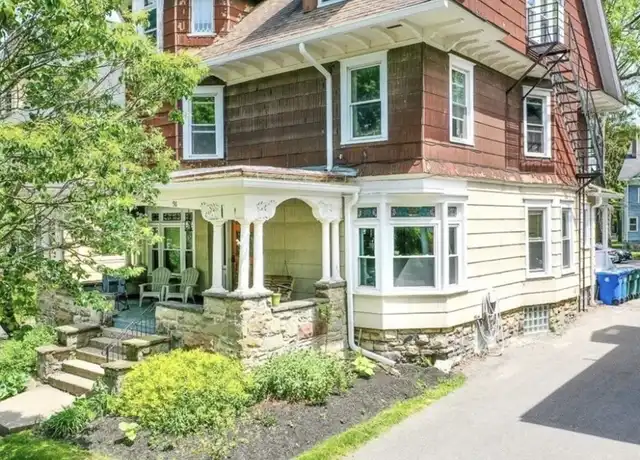 Property at 96 Rutgers St, Rochester, NY, 14607, 3 beds, 1 bath, [object Object]