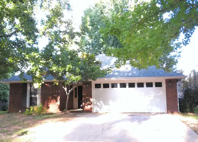 Property at 108 Davison Loop, Fairhope, AL, 36532, 3 beds, 2 baths, [object Object]