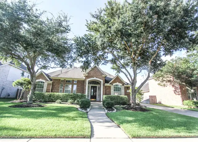 Property at 6006 Briar Hill Ct, Sugar Land, TX, 77479, 3 beds, 2 baths, [object Object]