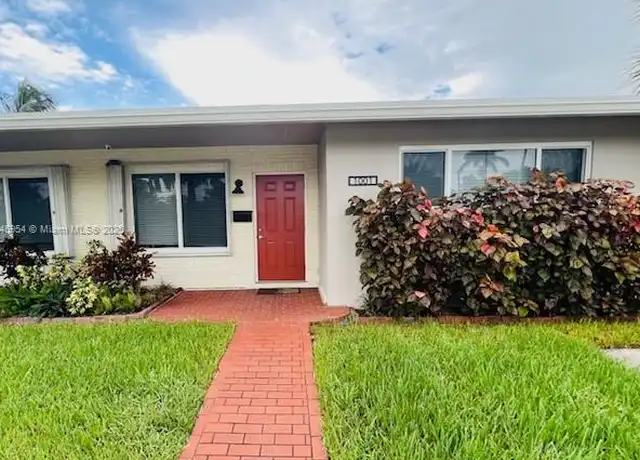 Property at 1001 SW 12th Ct Unit 1-east, Fort Lauderdale, FL, 33315, 2 beds, 2 baths, [object Object]