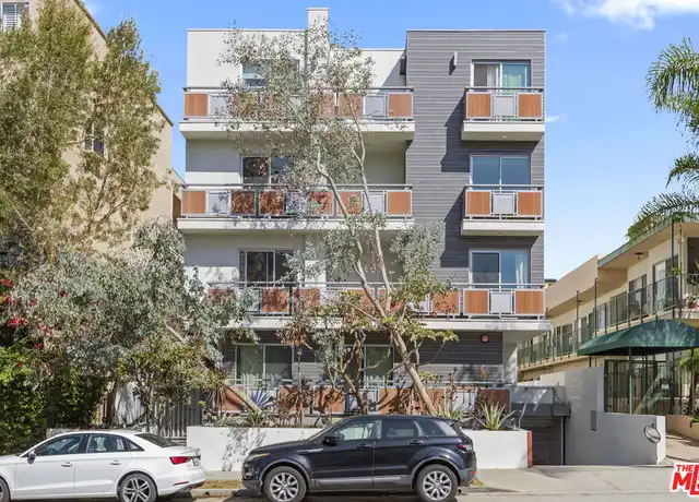 Property at 11715 Goshen Ave #301, Los Angeles, CA, 90049, 3 beds, 3 baths, [object Object]
