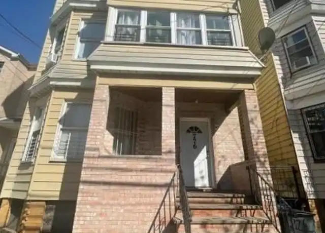 Property at 776 S 18th St, Newark, NJ, 07103, 3 beds, 1 bath, [object Object]