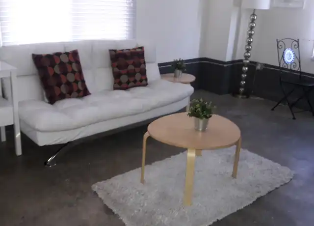 Property at 1947 N Cahuenga Blvd Unit 1963 501, Los Angeles, CA, 90068, 1 bed, 1 bath, [object Object]
