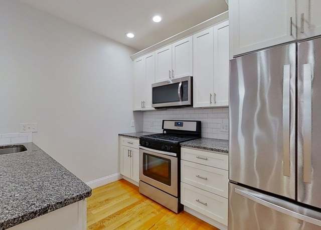 Photo of 15 Dana Ave Unit 5, Hyde Park, MA 02136