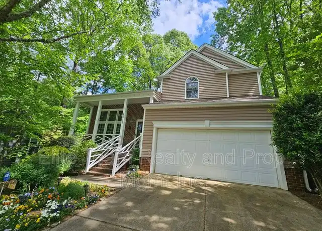 Property at 4015 Brownes Ferry Rd, Charlotte, NC, 28269, 4 beds, 2.5 baths, [object Object]