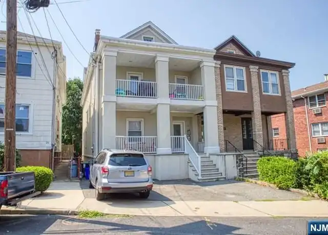 Property at 20 Cumbermeade Rd Unit First floor, Fort Lee, NJ, 07024, 2 beds, 1 bath, [object Object]