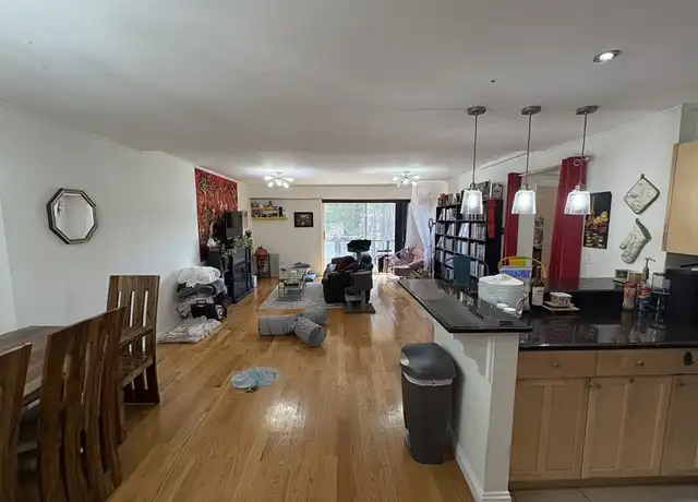 Property at 57 Broadlawn Park Unit 2A, Chestnut Hill, MA, 02467, 2 beds, 1 bath, [object Object]
