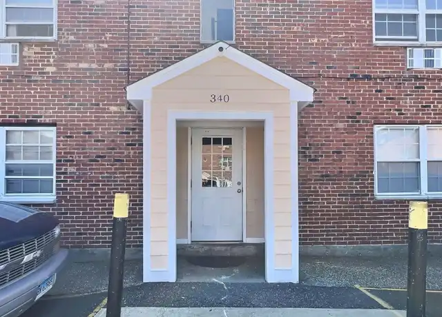 Property at 340 Palisade Ave Unit B7, Bridgeport, CT, 06610, 1 bed, 1 bath, [object Object]
