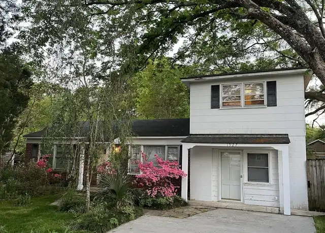 Property at 1527 Chandler St, Charleston, SC, 29412, 3 beds, 1 bath, [object Object]