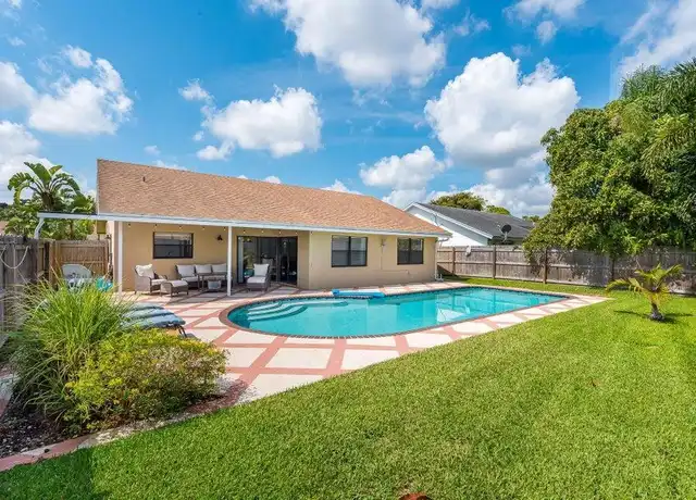 Property at 9102 Bedford Dr, Boca Raton, FL, 33434, 3 beds, 2 baths, [object Object]