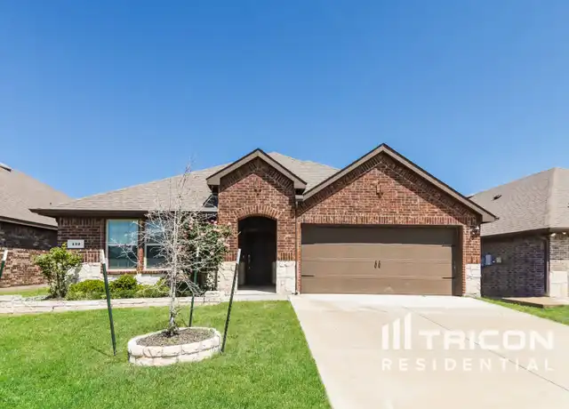 Property at 132 Newsom Dr, Royse City, TX, 75189, 4 beds, 2 baths, [object Object]